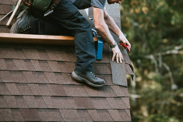 Quick and Trustworthy Emergency Roof Repair Services in Lake Pocotopaug, CT